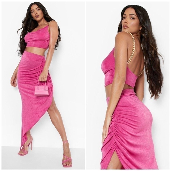 Boohoo Pink Textured Slinky Chain Strap Crop Top & Ruched Skirt Set Size 12 L - Picture 2 of 6